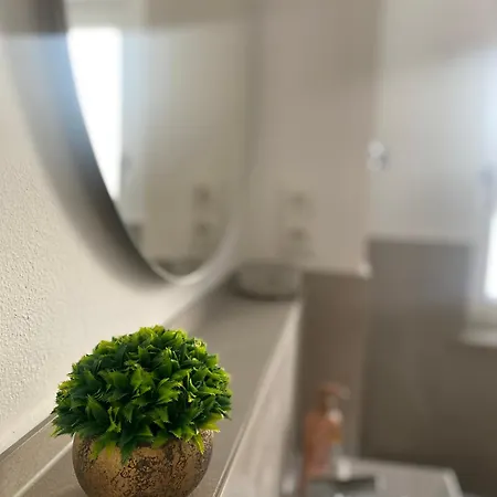 Apartmán Uniqe I 95qm I Bergblick I Garten I Bbq I Seenah